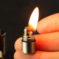 Zapalniczka kieszonkowa mini brelok benzynowa 25mm