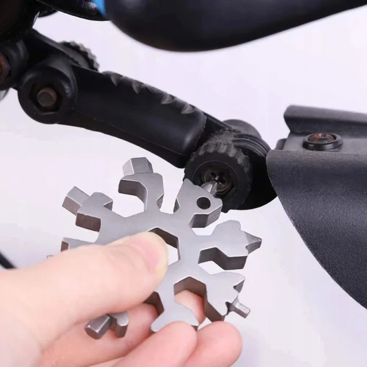 Multitool_klucz_wielofunkcyjny_gwiazdka_18w1_brelok9.jpg