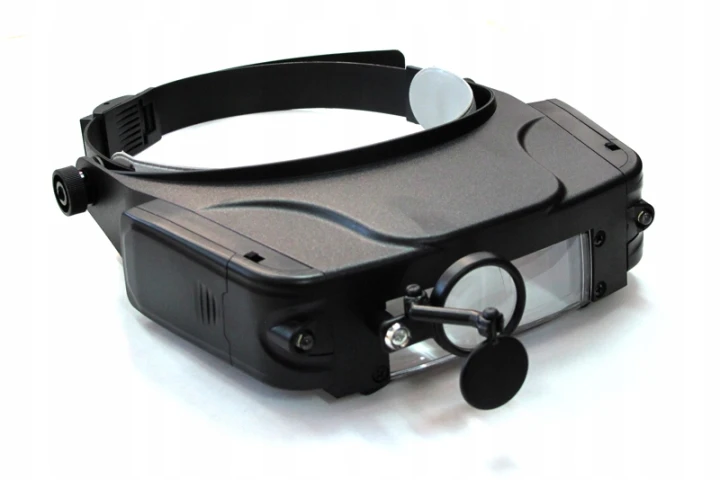 lupa_naglowna_daszek_okulary_81007c_2